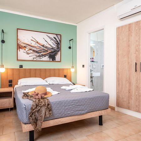 Emily Hotel Agia Paraskevi  외부 사진