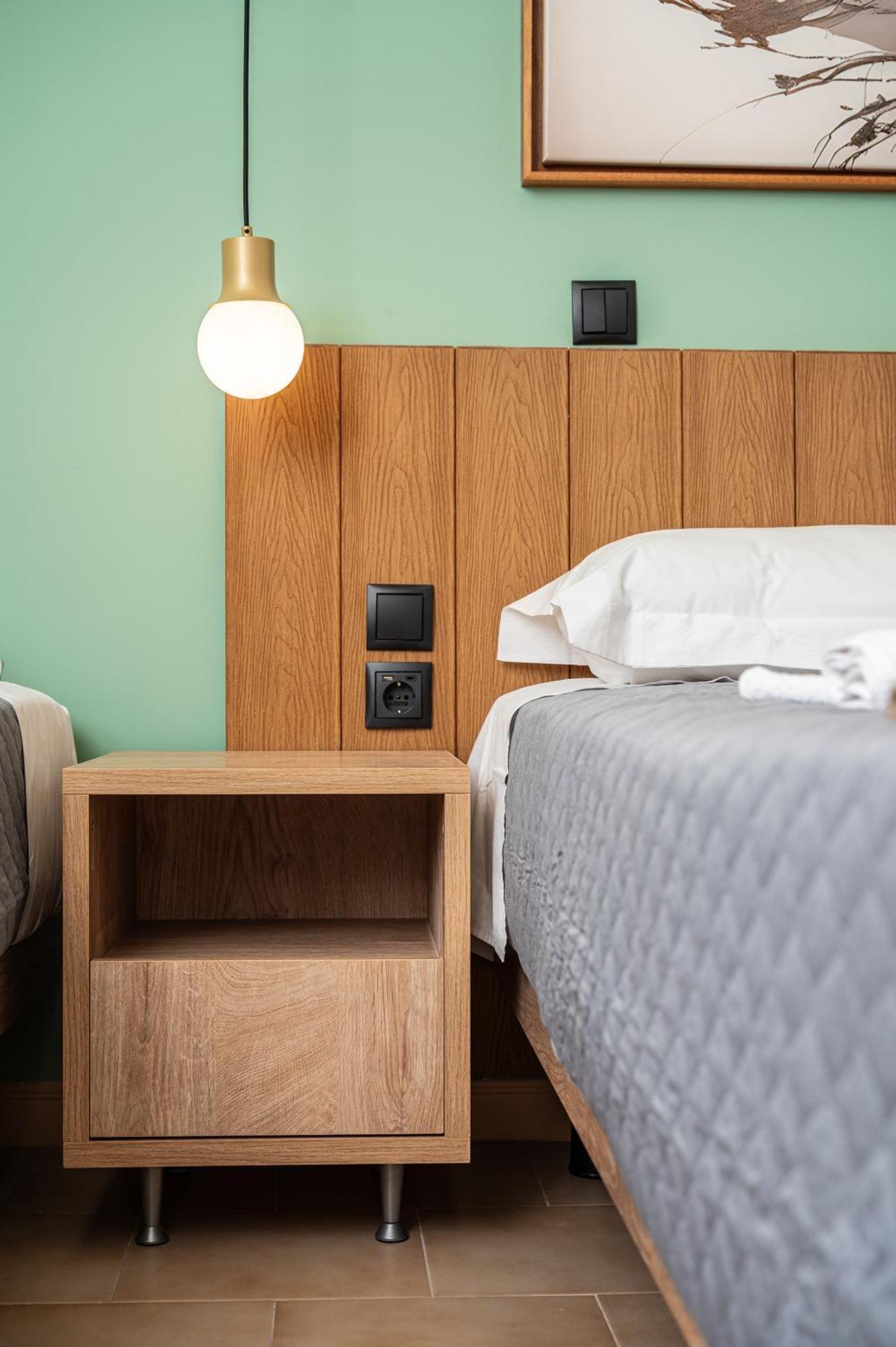 Emily Hotel Agia Paraskevi  외부 사진
